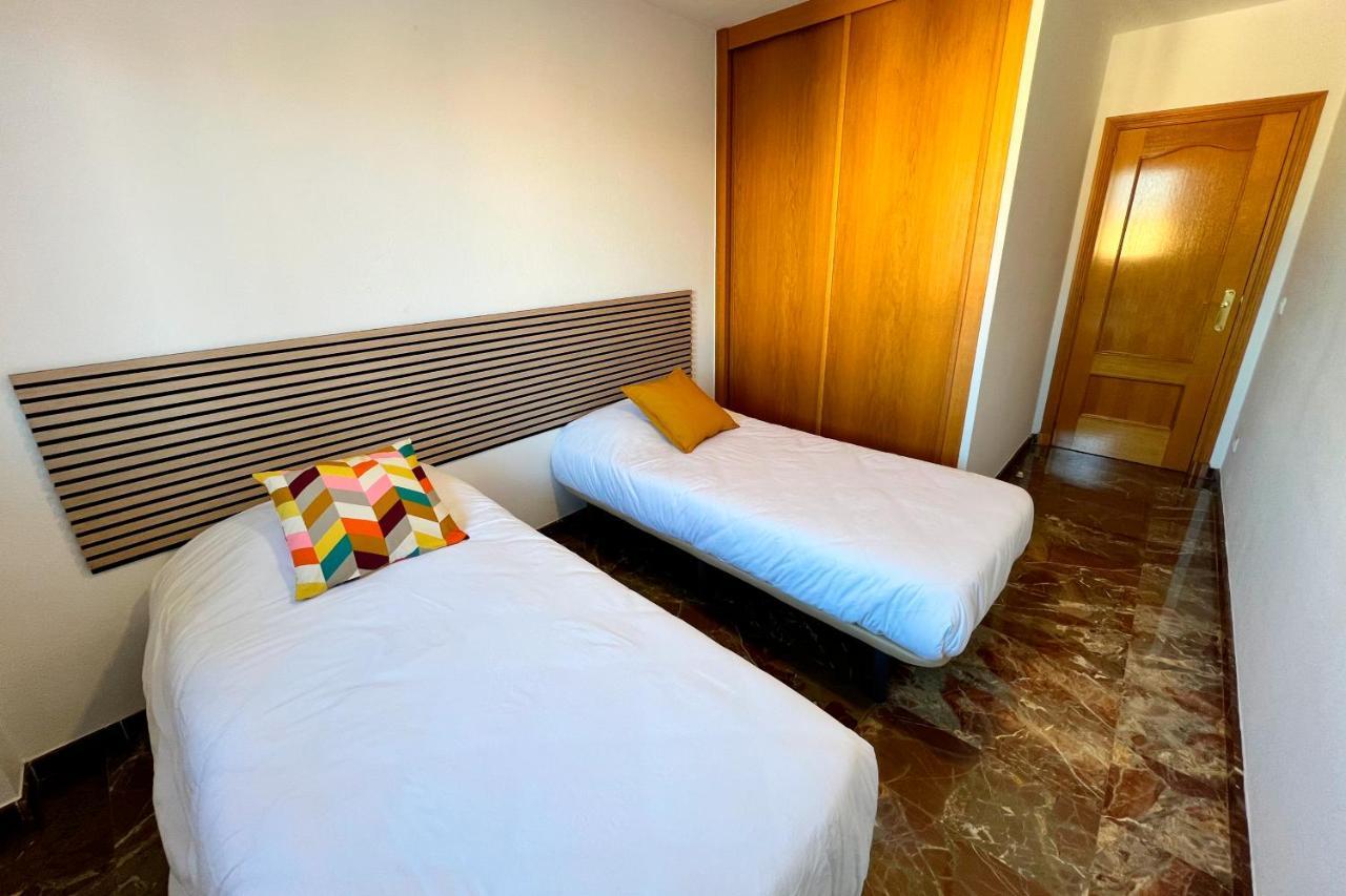 Apartamentos Zaragoza 3000 ภายนอก รูปภาพ